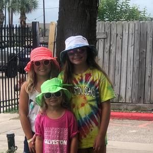 Meet your Posher, Samantha